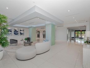 20335 W Country Club Dr 206, Aventura FL 33180