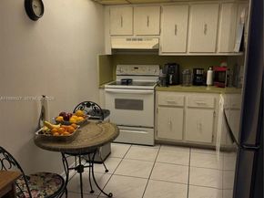 20335 W Country Club Dr 206, Aventura FL 33180