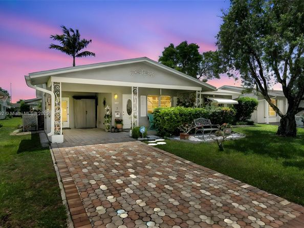 5714 NW 66th Ter, Tamarac FL 33321