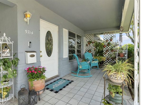 5714 NW 66th Ter, Tamarac FL 33321