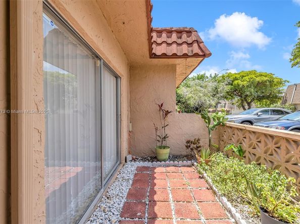 2316 SW 81st Way 8, North Lauderdale FL 33068