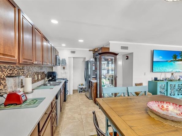2316 SW 81st Way 8, North Lauderdale FL 33068