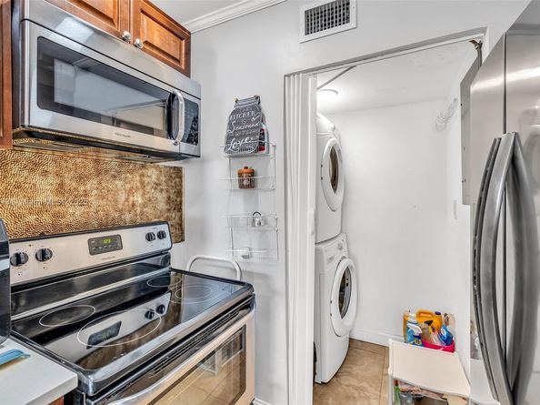 2316 SW 81st Way 8, North Lauderdale FL 33068