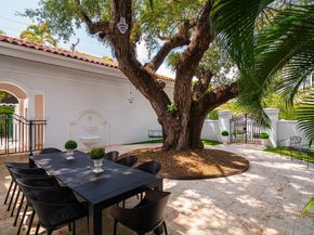 1224 Almeria Ave, Coral Gables FL 33134