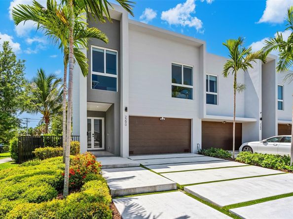 2290 SE 6th St, Pompano Beach FL 33062
