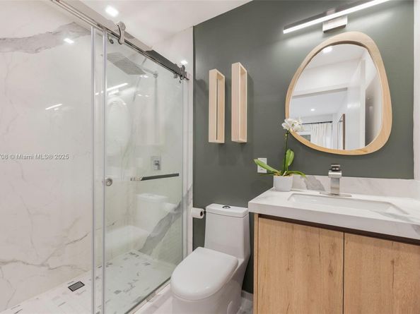 47 SW 21st Rd, Miami FL 33129