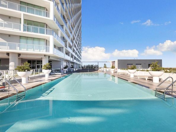 2000 Metropica Way 502, Sunrise FL 33323
