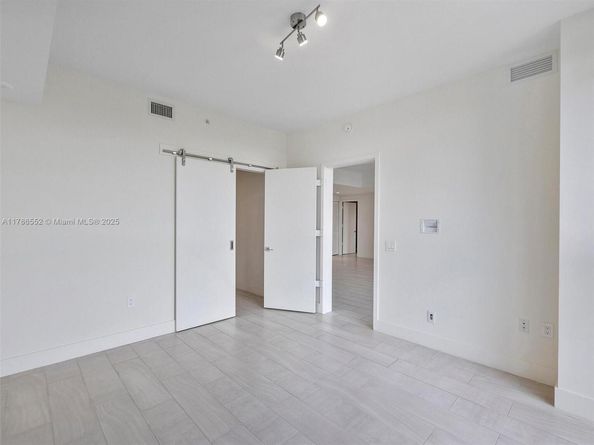 2000 Metropica Way 502, Sunrise FL 33323