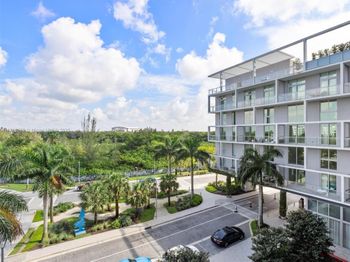 2000 Metropica Way