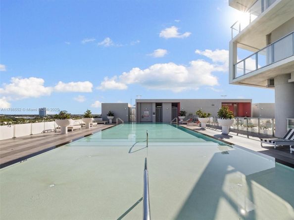 2000 Metropica Way 502, Sunrise FL 33323