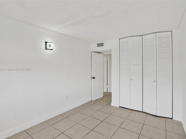 1800 Sans Souci Blvd 435, North Miami FL 33181