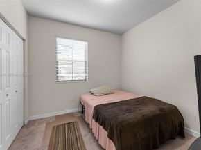 3213 SE 7th Ct, Homestead FL 33033