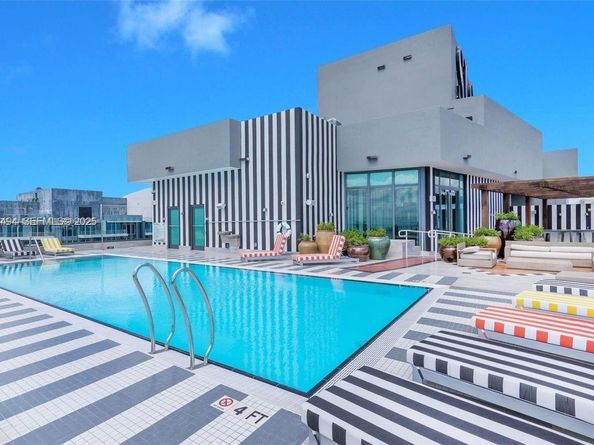 1300 S Miami Ave 3709, Miami FL 33130