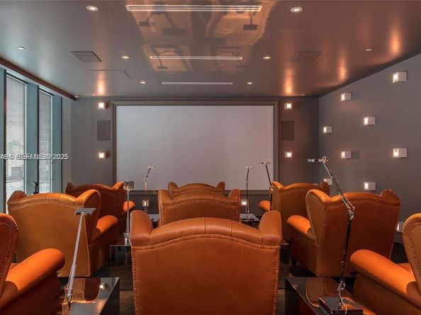 1300 S Miami Ave 3709, Miami FL 33130