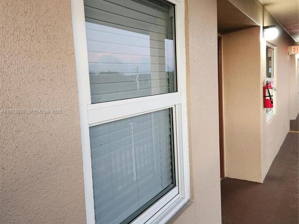 12955 SW 16th Ct 409M, Pembroke Pines FL 33027