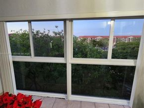 12955 SW 16th Ct 409M, Pembroke Pines FL 33027