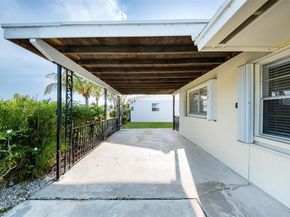 3589 Island Rd, Palm Beach Gardens FL 33410