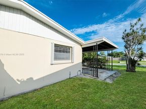 3589 Island Rd, Palm Beach Gardens FL 33410