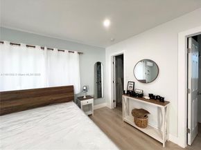 312 Elm St, Hollywood FL 33019