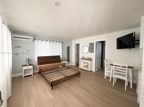 312 Elm St, Hollywood FL 33019