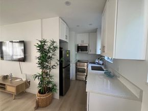 312 Elm St, Hollywood FL 33019