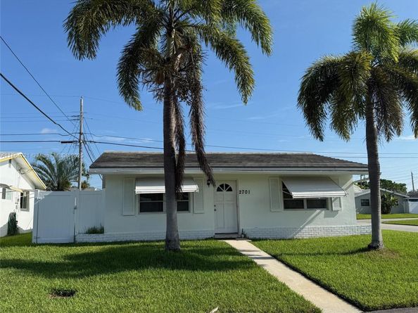 2701 NW 52nd Ct, Tamarac FL 33309