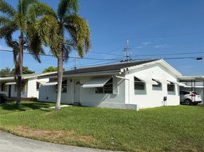 2701 NW 52nd Ct, Tamarac FL 33309