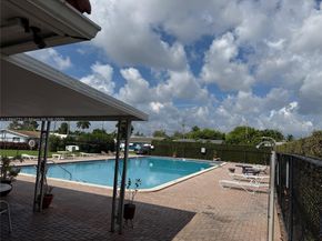 2701 NW 52nd Ct, Tamarac FL 33309