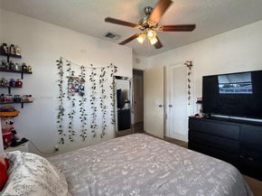 2701 NW 52nd Ct, Tamarac FL 33309