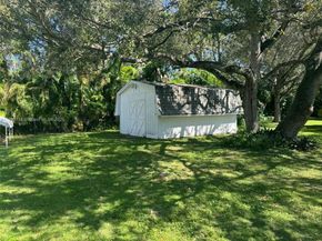 5345 SW 84th St, Miami FL 33143