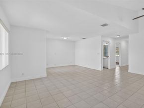 10907 W Broward Blvd, Plantation FL 33324