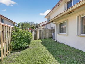 10907 W Broward Blvd, Plantation FL 33324