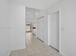 10907 W Broward Blvd, Plantation FL 33324