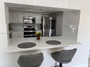 17455 NW 75th Pl 203, Hialeah FL 33015