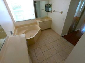 1943 SW 149th Ave, Miramar FL 33027