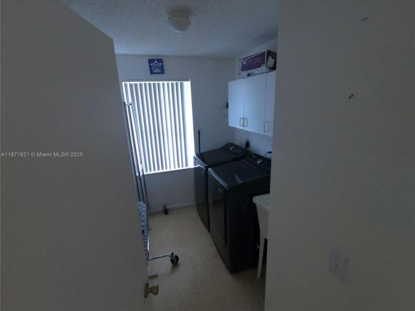 1943 SW 149th Ave, Miramar FL 33027
