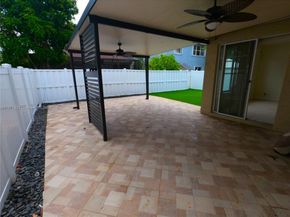 1943 SW 149th Ave, Miramar FL 33027