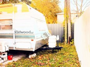 2281 NW 81st Ter, Miami FL 33147