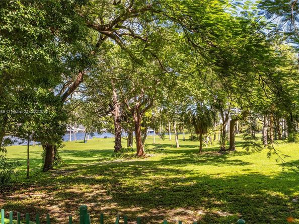 1861 NW S River Dr 406, Miami FL 33125