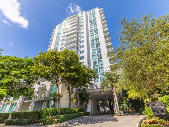 1861 NW S River Dr 406, Miami FL 33125