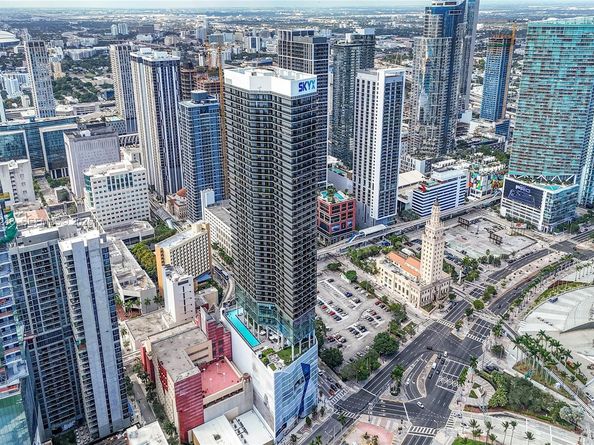 398 NE 5th St 4616, Miami FL 33132