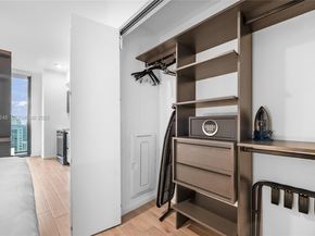 398 NE 5th St 4616, Miami FL 33132