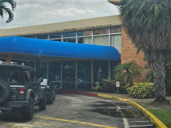 26 Diplomat Pkwy 2259, Hallandale Beach FL 33009