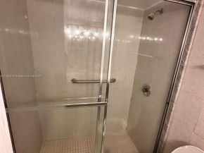 26 Diplomat Pkwy 2259, Hallandale Beach FL 33009