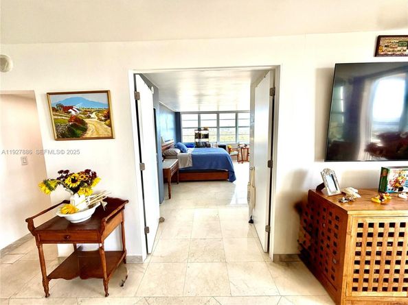 2150 Sans Souci Blvd B1501, North Miami FL 33181