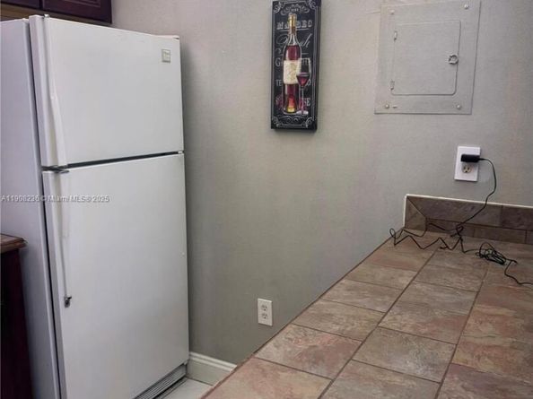 9080 Lime Bay Blvd 104, Tamarac FL 33321