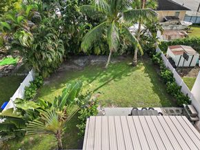 794 NW 45th St, Miami FL 33127