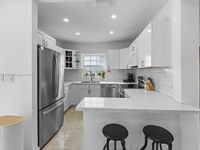 794 NW 45th St, Miami FL 33127