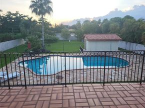 2930 SW 129 Ave, Miami FL 33175