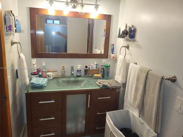 2930 SW 129 Ave, Miami FL 33175